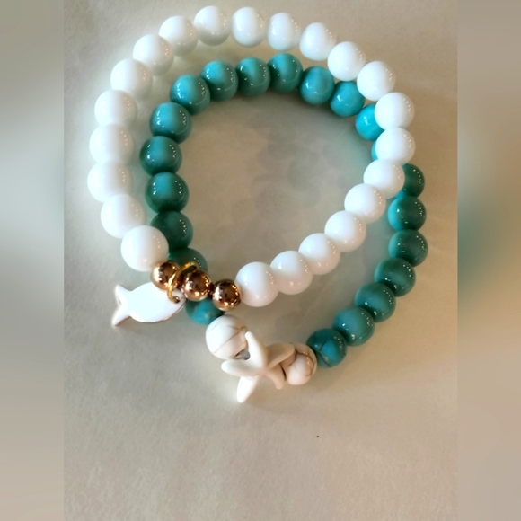 Handmade Beaded Bracelet. NWOT. - Picture 2 of 2